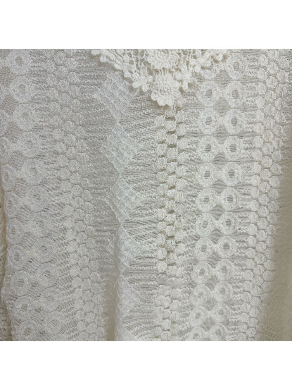LeModa Women’s Ivory Shear & Lace Boho Top. Size M - Picture 4 of 8